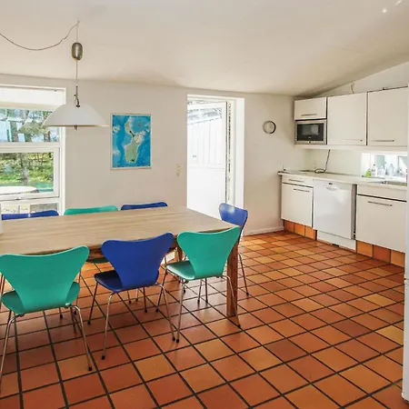 בית נופש Stunning In With Wifi Samsø